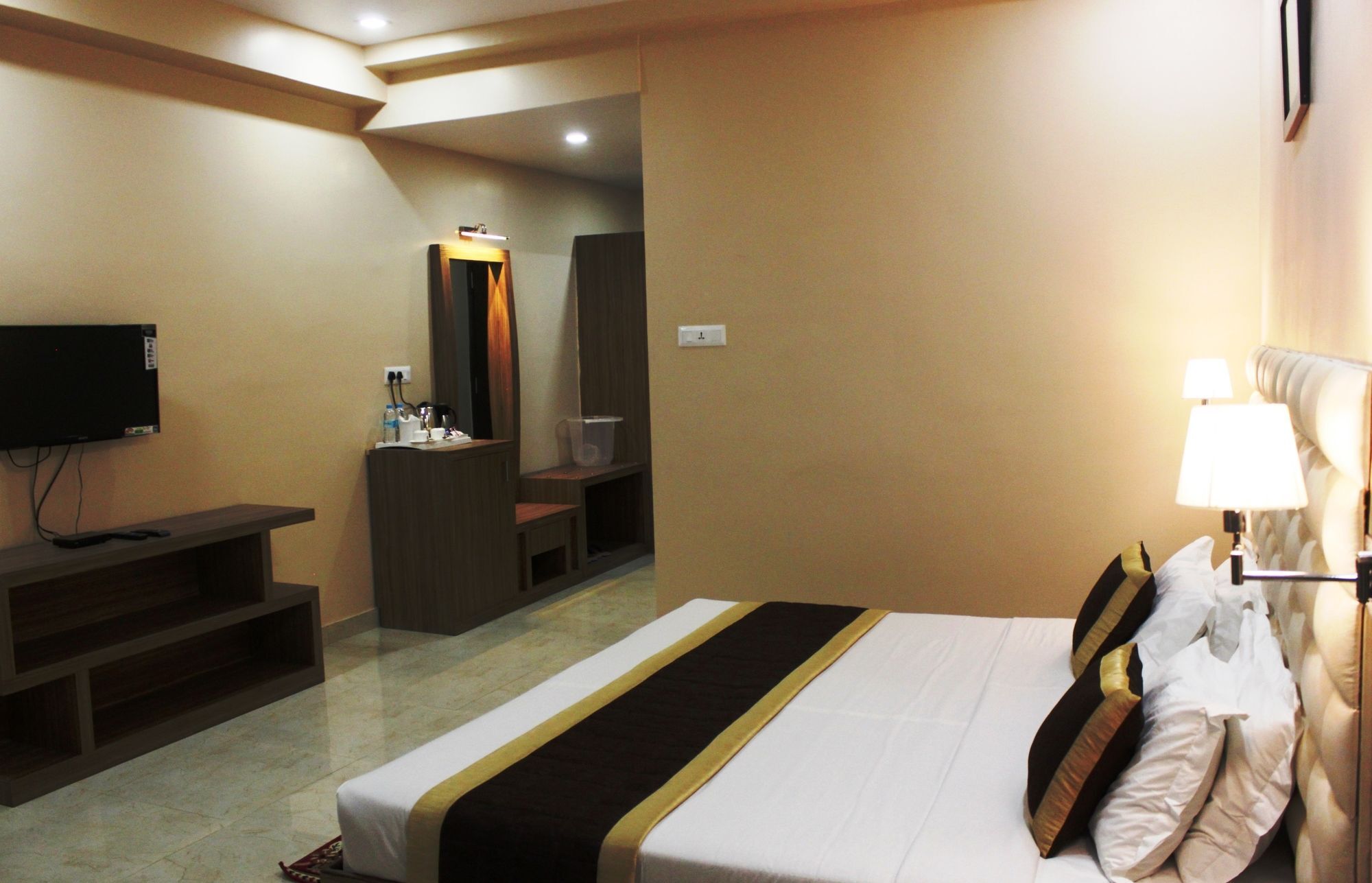 Hotel Siddhartha International Gaya Ngoại thất bức ảnh